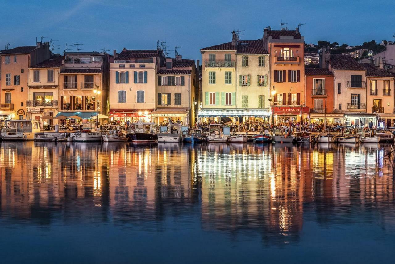 Apartment Les Barques, Vue Splendide Sur Le Port De Cassis